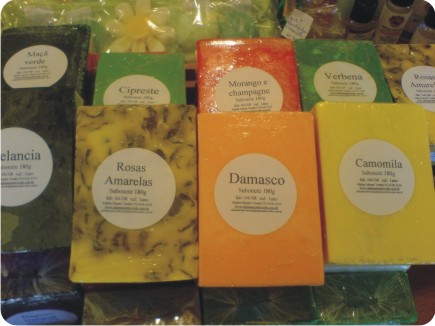 Perfumaria > Sabonetes de glicerina Alpina Monte Verde